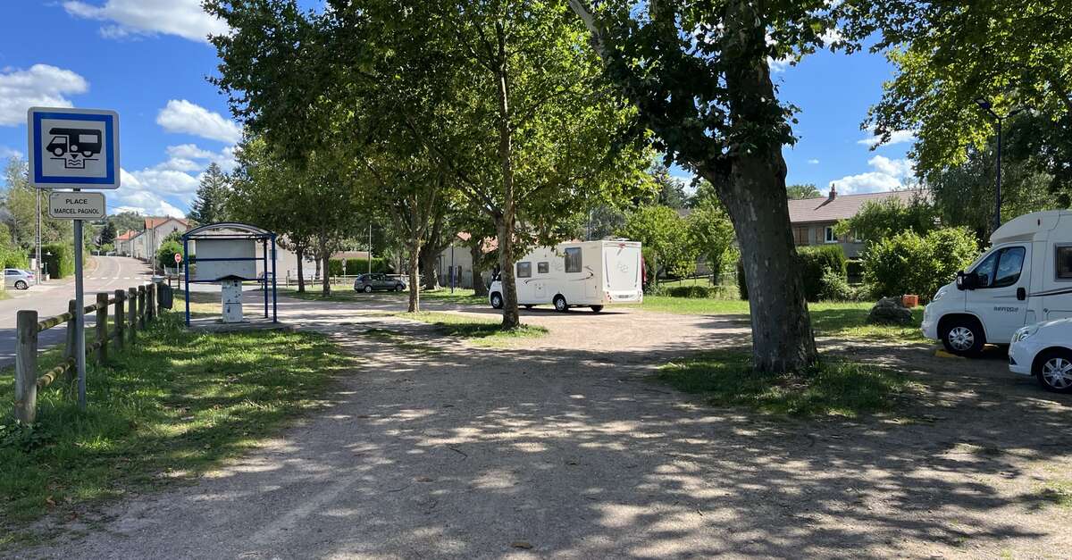 Aire de services pour camping cars Écuisses Creusot Montceau