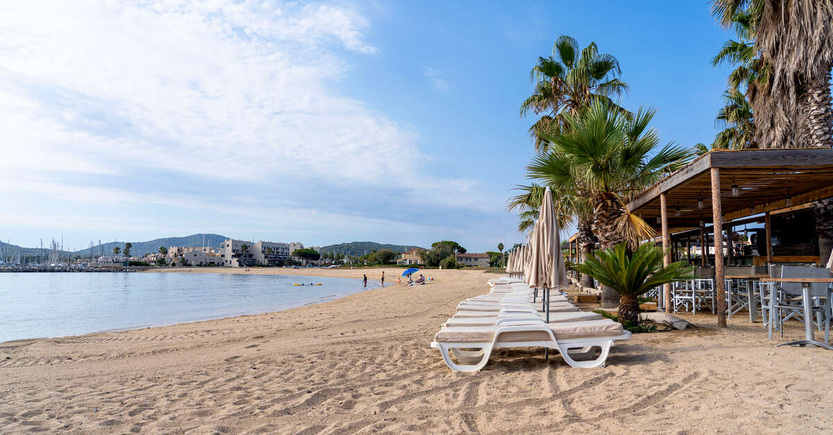 Strand Von Port Grimaud S D Grimaud Der Charme Der Provence Und Der