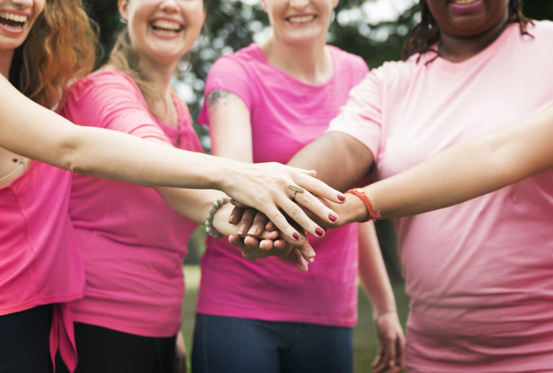 women-fighting-breast-cancer.jpg