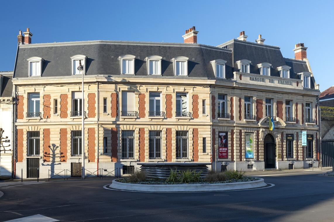 LABANQUE Façade © Marc Domage.jpg