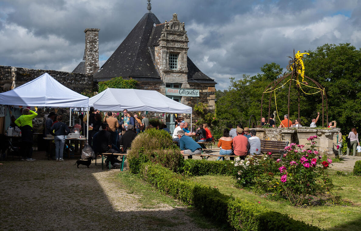 Festival_BD_Imaginambulles_Rochefort-en-Terre ©Jean-Fred_Berger.jpg