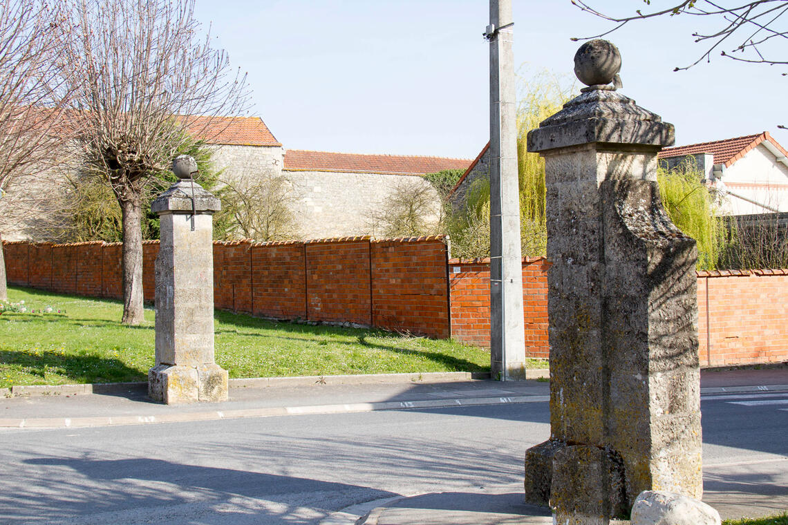 12.Porte-de-Fismes.jpg