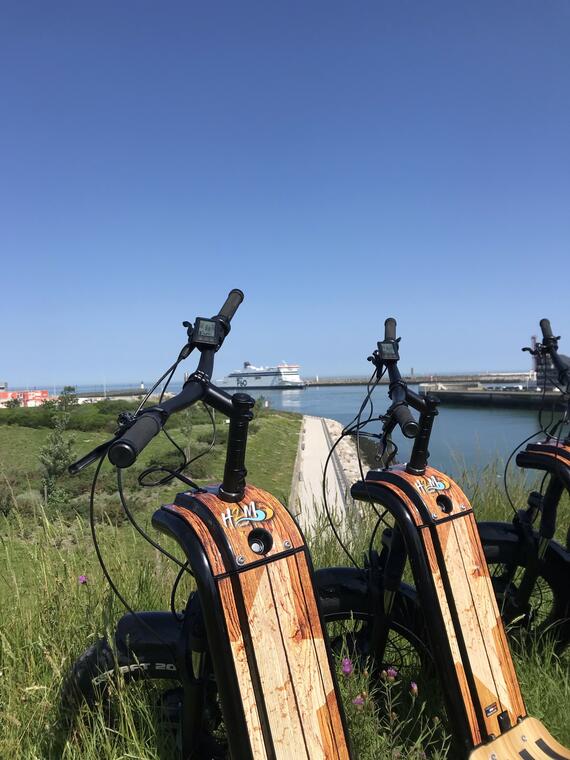H2M Concept _ trotinette face au port 10.JPEG