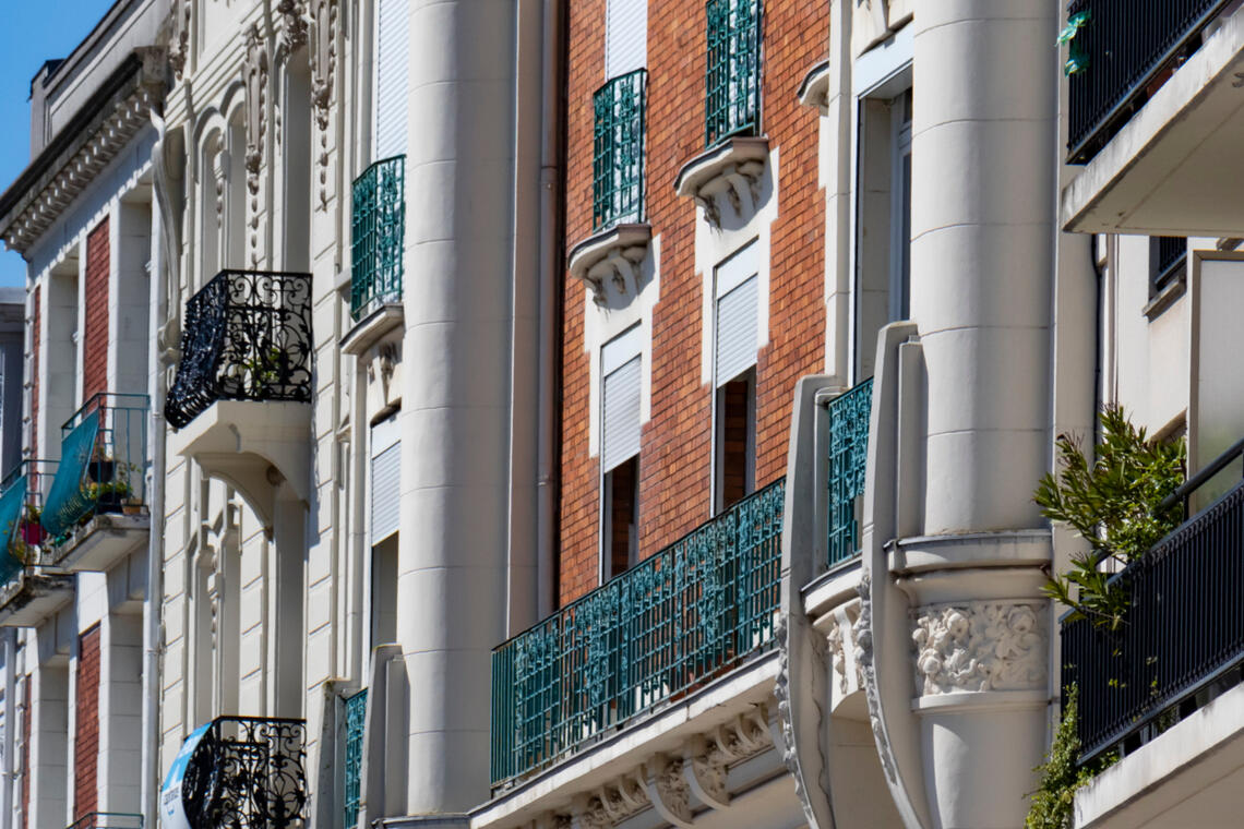 façades - place Armes - Douai - Douaisis - Nord - France.jpg