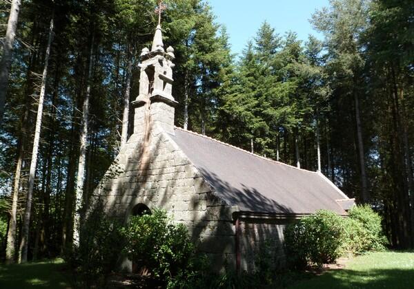 Chapelle Saint-Melaine-Lanvénégen (2).JPG