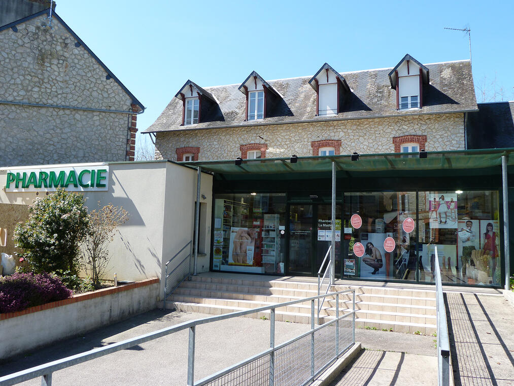 PHARMACIE LA MADELEINE (2).jpg