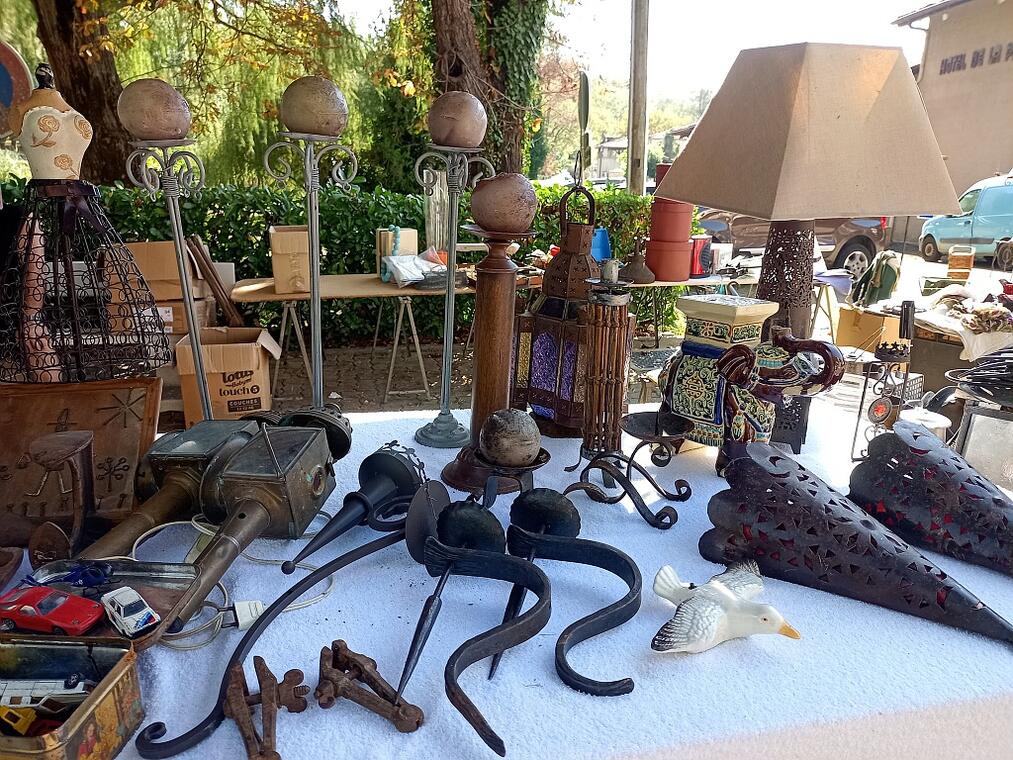 VIDE GRENIER