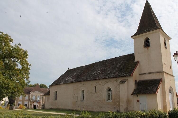 La Charmée église Saint Odilon (71)