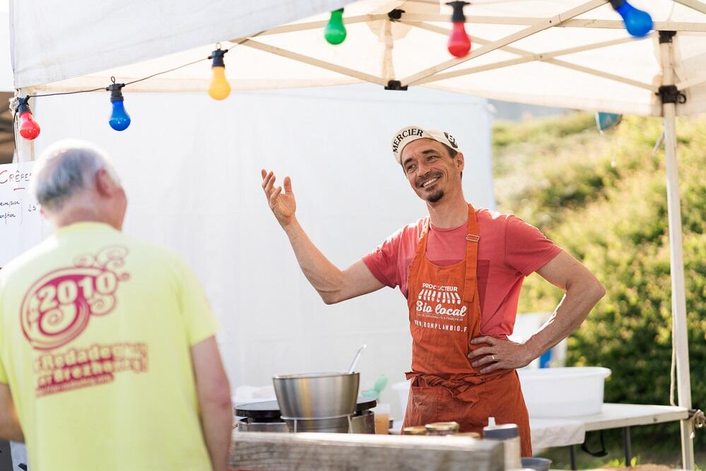 Marché producteurs_Bruno de Oliveira pour l'Echappée_Yann Mercier