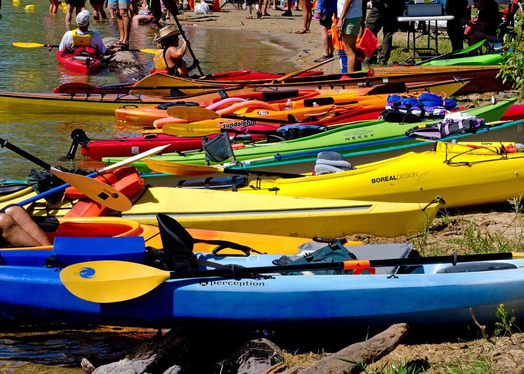 kayaks-4819442_1280