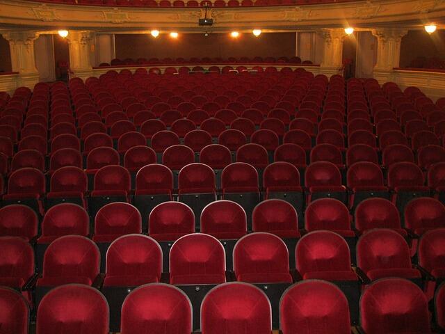 theater-105573_640