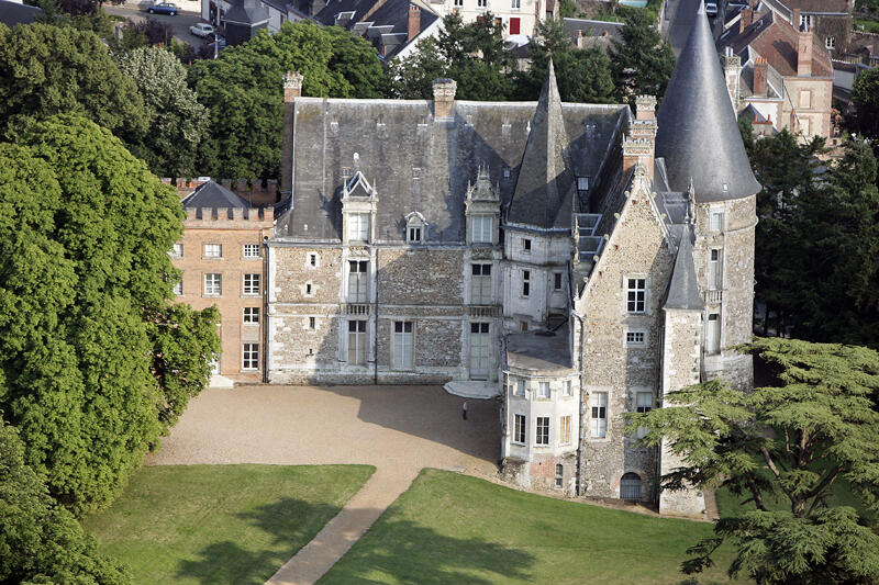 07 - Chateau-de-Courtalain