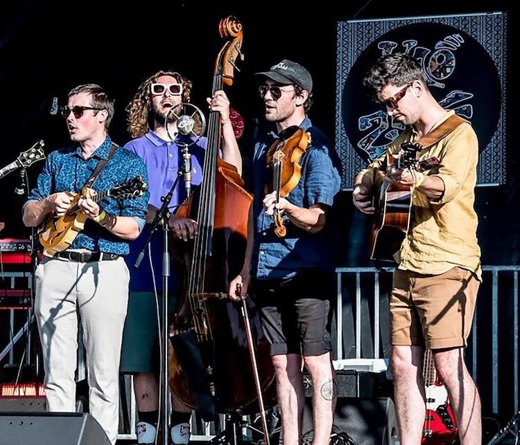 lazy string band 3