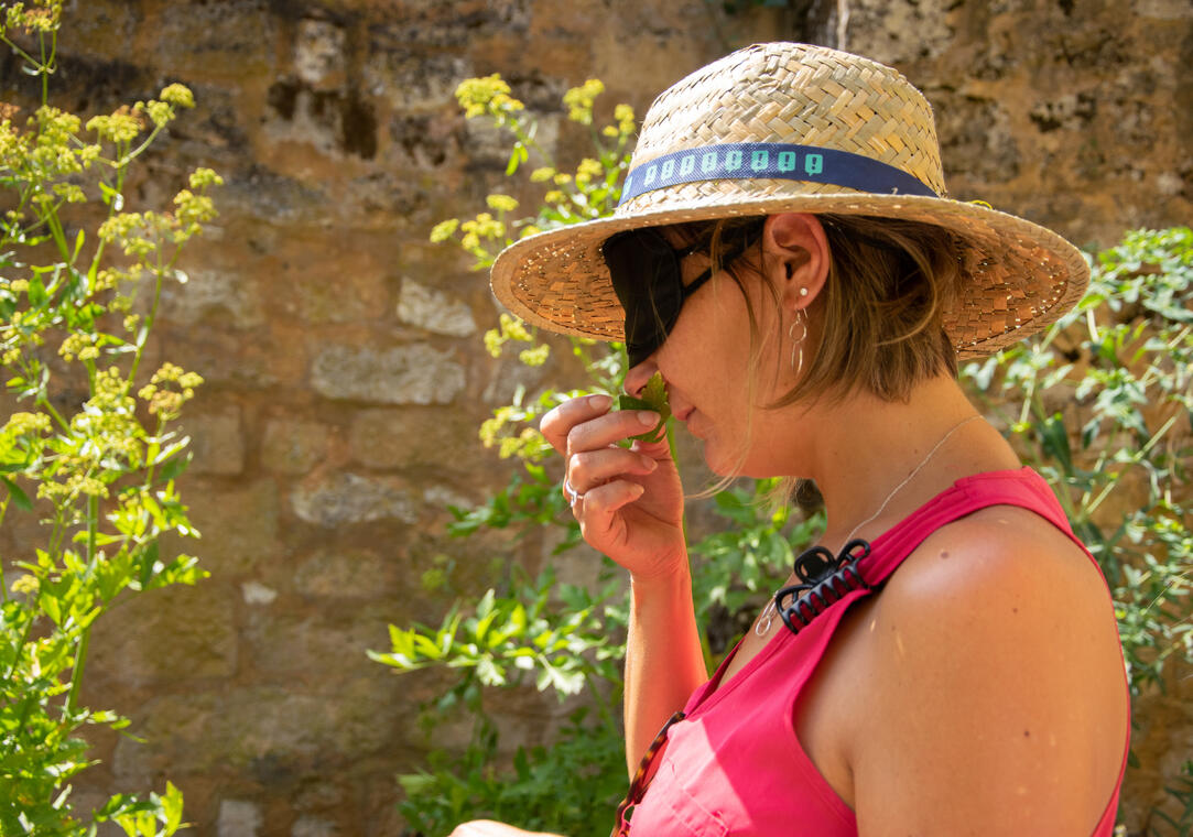Visite sensorielle de Gourdon - Les jardins de la rue Zigzag