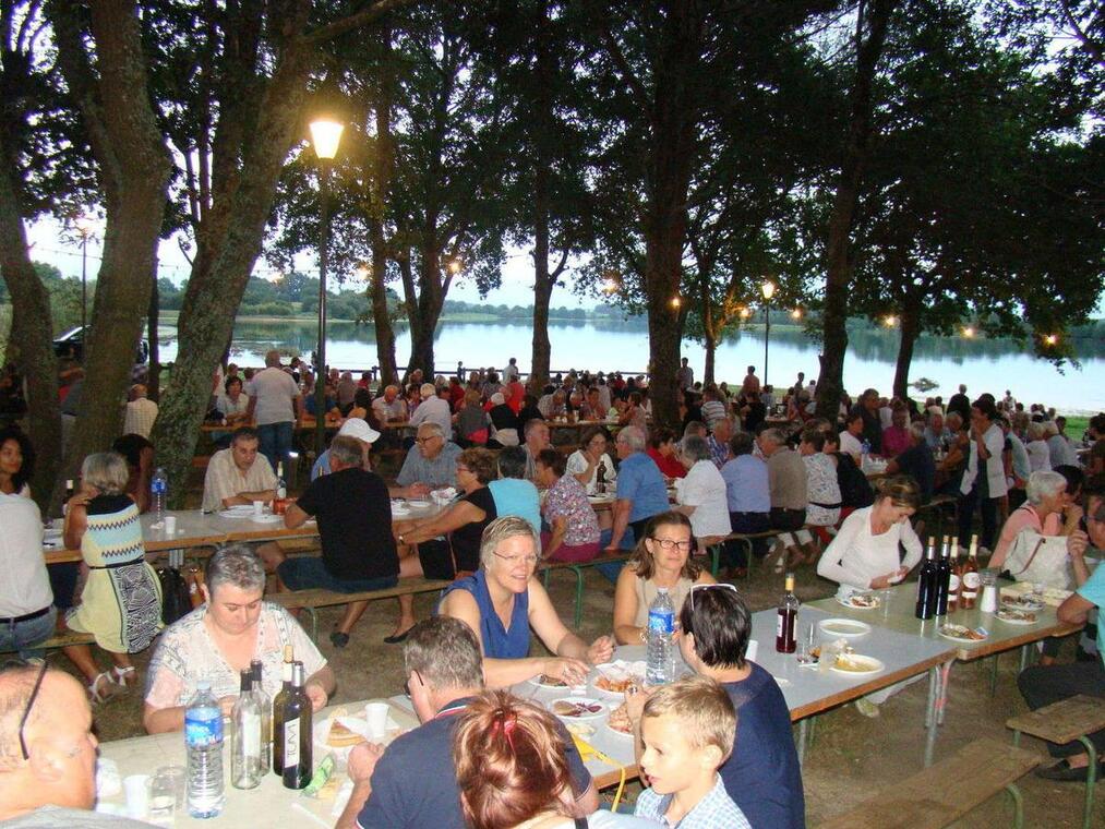 Marché nocturne Miramont 2025