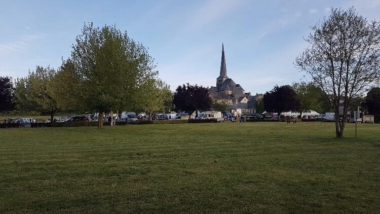 vide-grenier VB