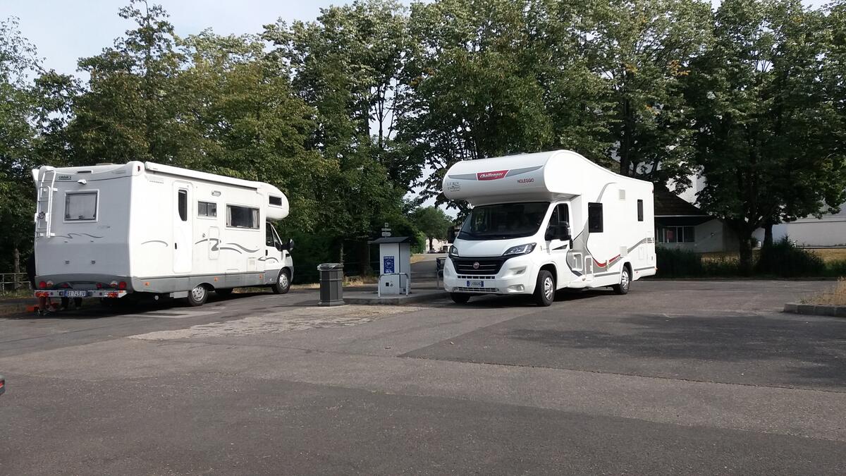 Bourg En Bresse Camping Car
