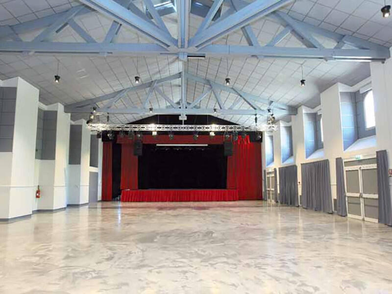 Salle Des Fetes Jean Monnet Meyreuil Provence Alpes Cote D Azur Tourisme