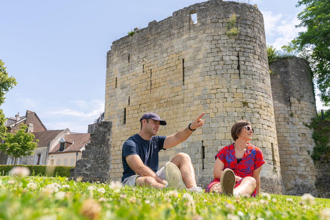 Porte de Soissons IV < Laon < Aisne < Hauts-de-France