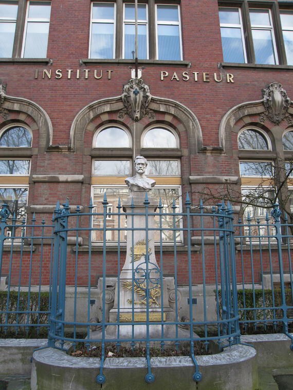 Facade de l'institut Pasteur de Lille © Lille Tourisme (2)