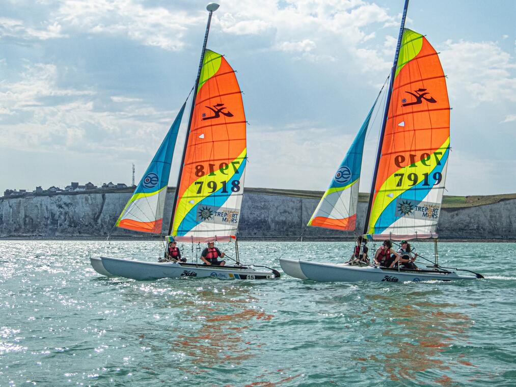 ONIVAL_Catamaran_005