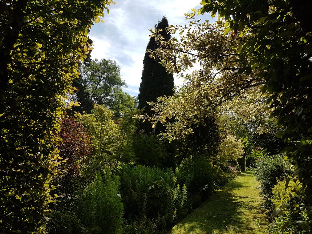 JARDIN FLORAL DU CHÂTEAU DE DIGEON