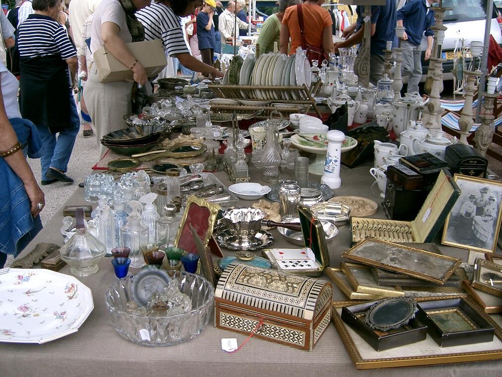 Vide_grenier