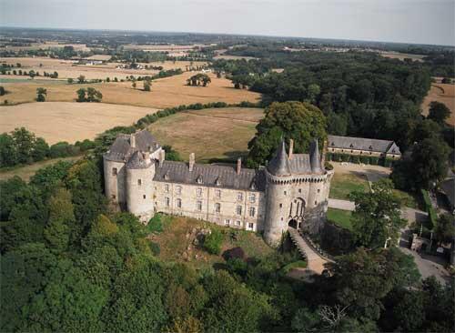chateau-montmuran