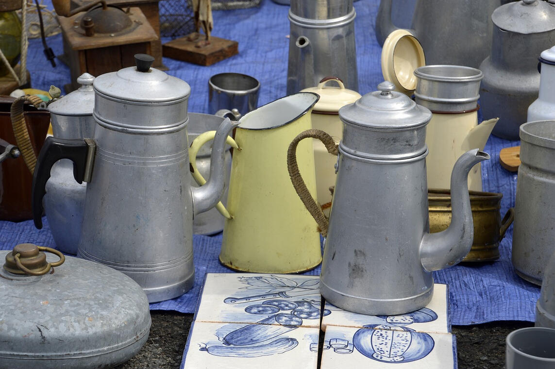 Brocante du bourg d'Azérables_1