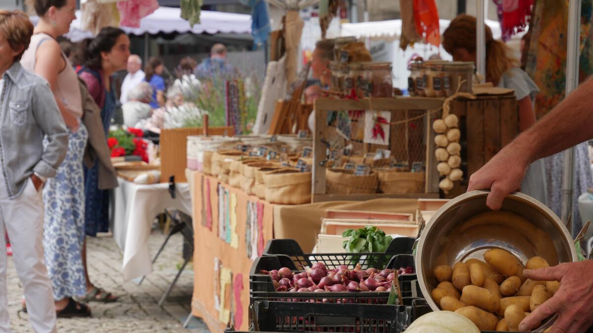 Marché Bourganeuf