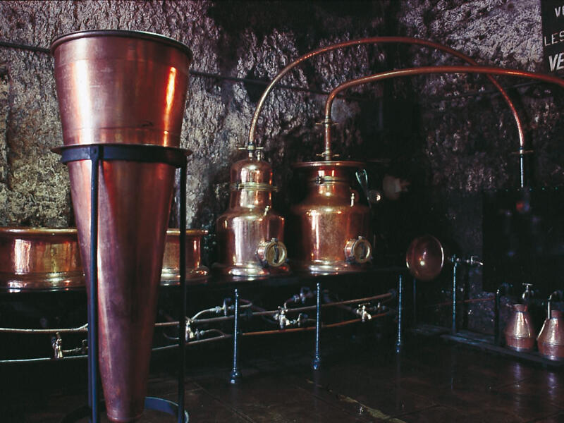(35)distillerie-fraise-or-chissay-en-touraine