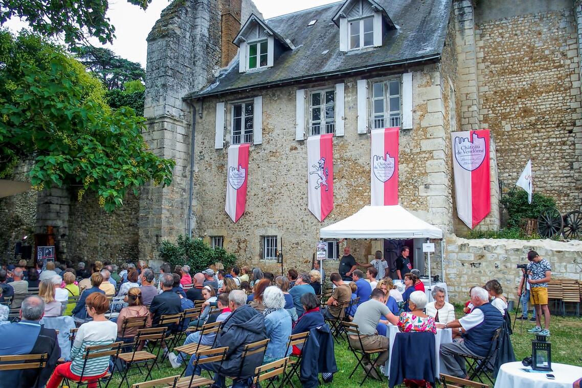 Animation dans les jardins suspendus au château de Vendôme