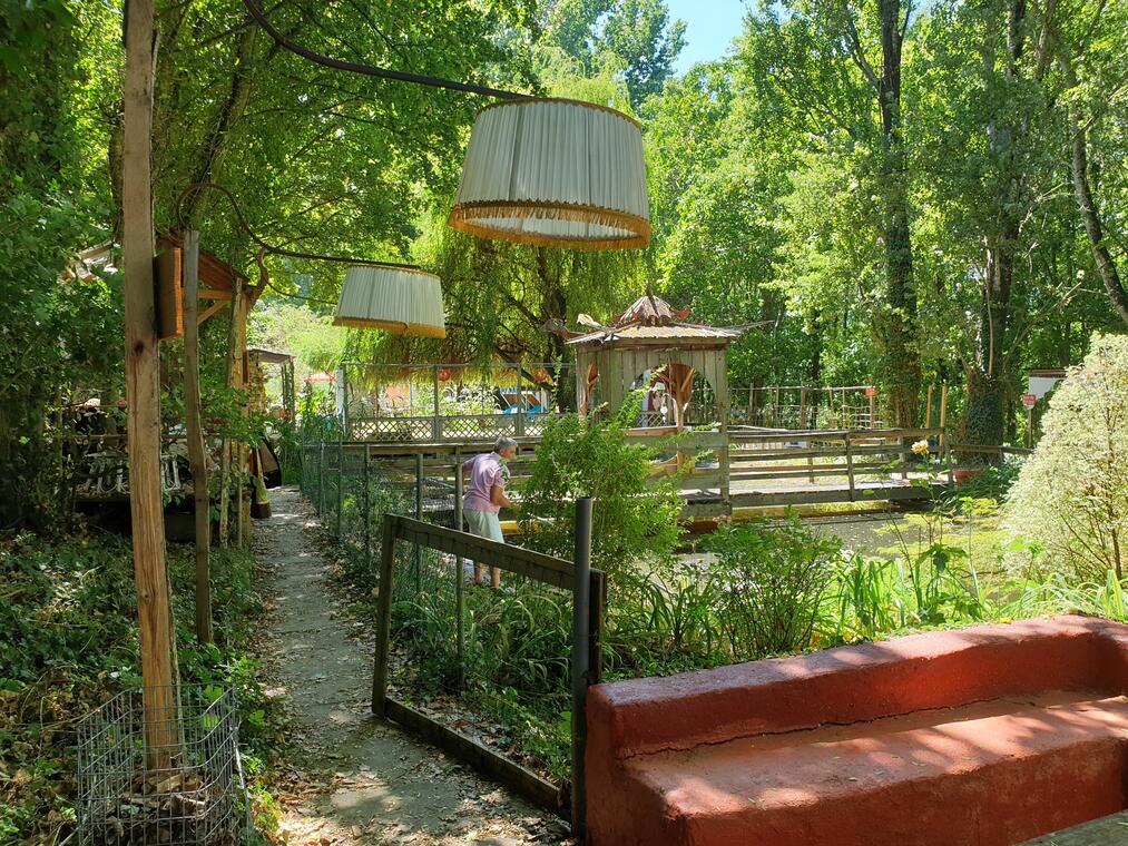 LE JARDIN DU VOYAGE S'OUVRE À LA POÉSIE