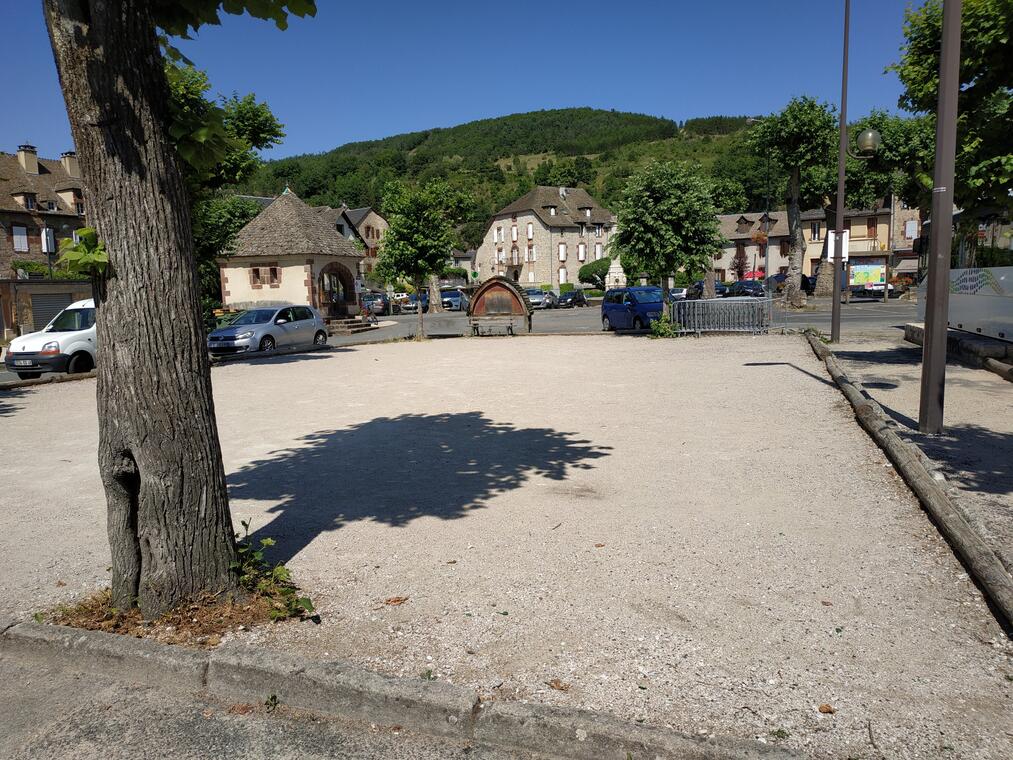 Terrain de pétanque de La Canourgue