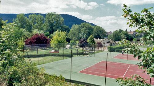 Terrain de tennis de Chanac