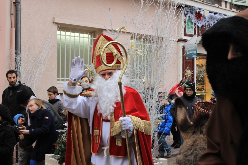 parade-saint-nicolas-pere-fouettard