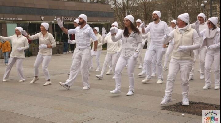 BAGNOL_TROUPE_DANCE_JERUSALEMA