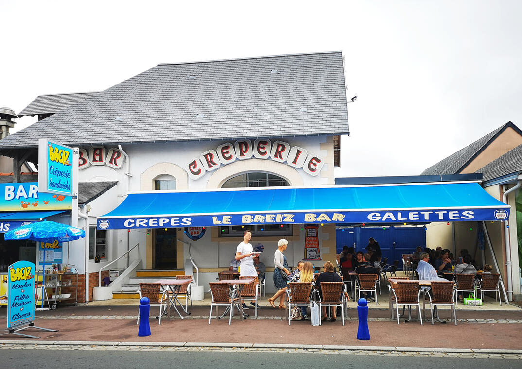 jullouville-creperie-le-breiz-bar-1©estelle cohier