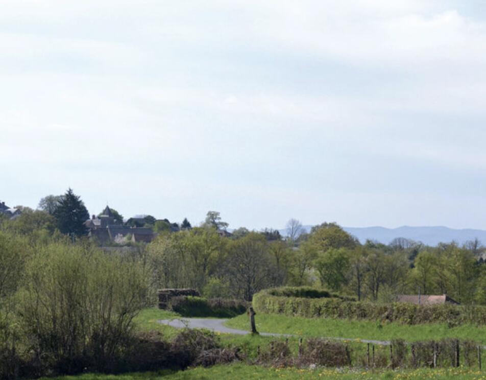 Le Bourg - Portes-de-la-Creuse-en-Marche.jpg_1