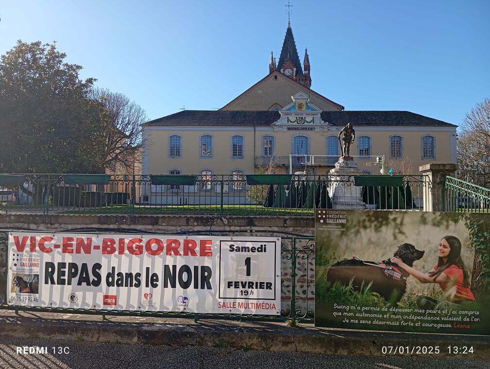 Fondation frédéric gaillanne - repas dans le noir - vic 2