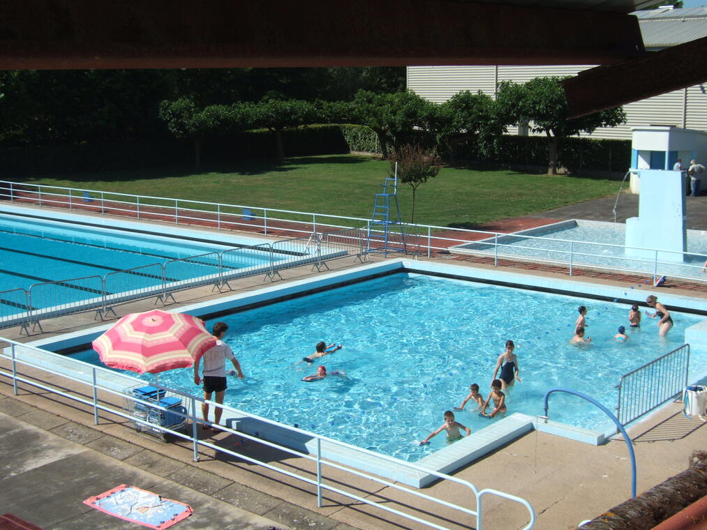 Maubourguet Piscine équipement