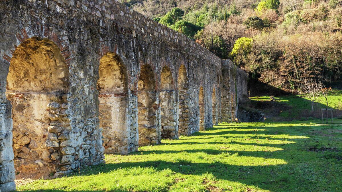 It 4 _ Aqueduc romain d'Ansignan