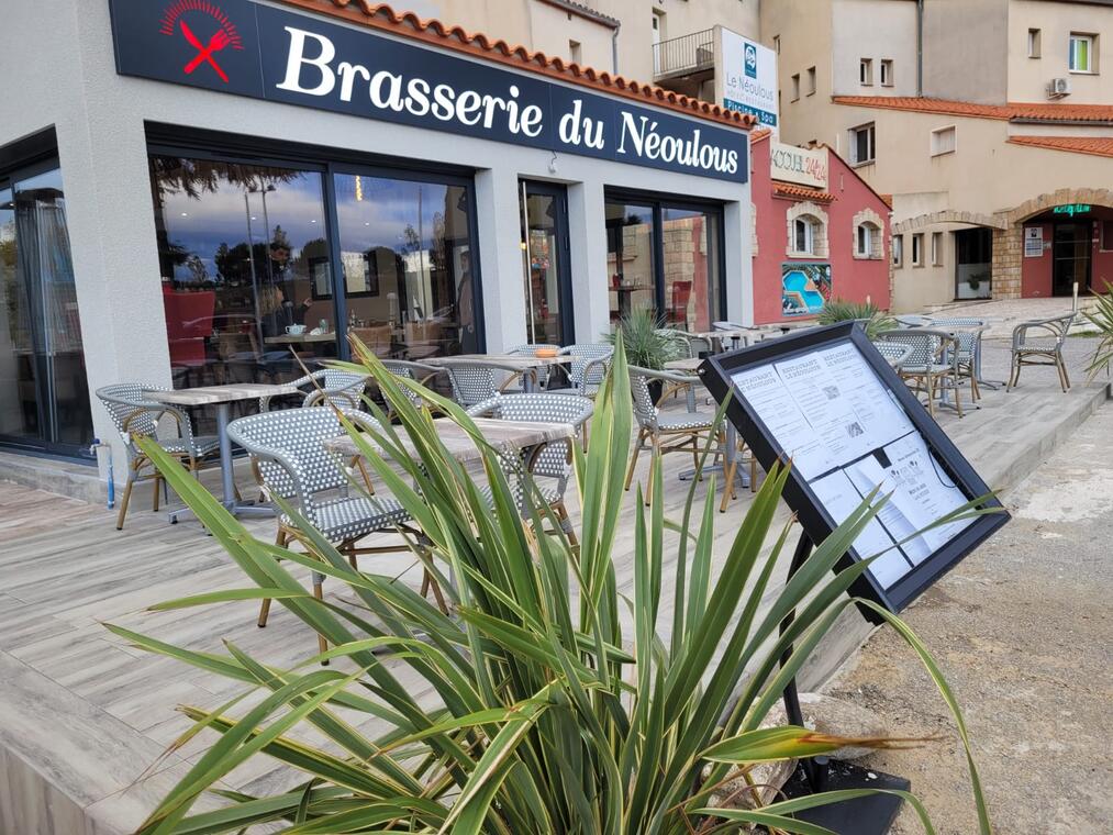 brasserie du neoulous FACADE (002)