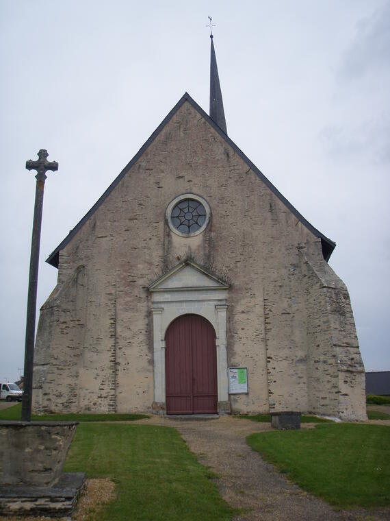 église-Saint-Aubin-Pouancé-49-pcu-photo1