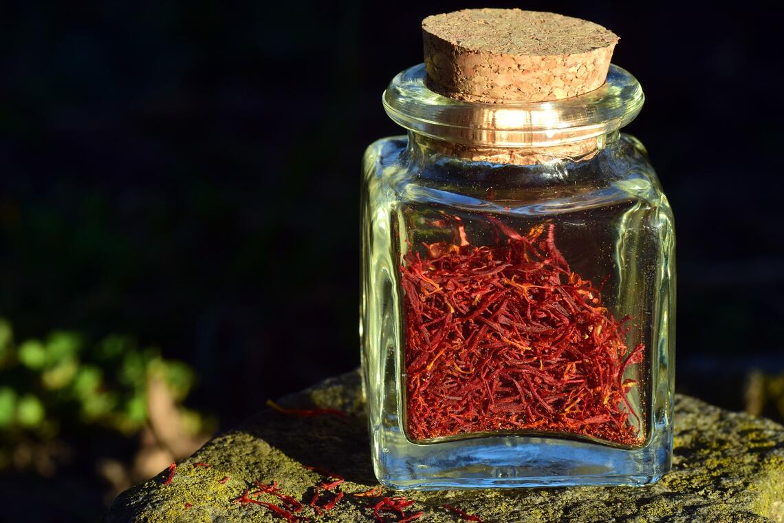 saffron-3302749_1920