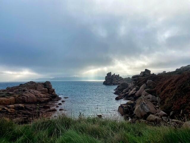 Explore the history and wildlife of the Pink Granite Coast at Ploumanac'h !