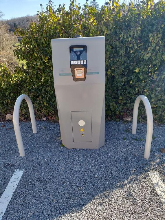 Borne Electrique_1