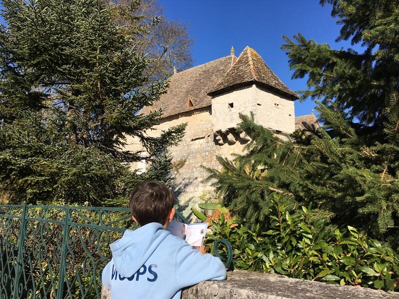 issigeac dordogne en famille