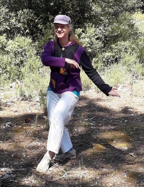 Qi Gong Anne - 127 Posture