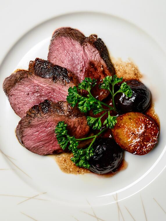 duck-breast-1436039_1280